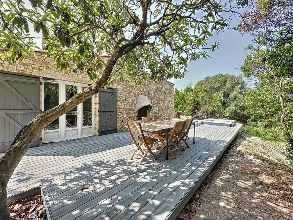Villa 2 Chambres Avec Jacuzzi Bonifacio  Exterior photo